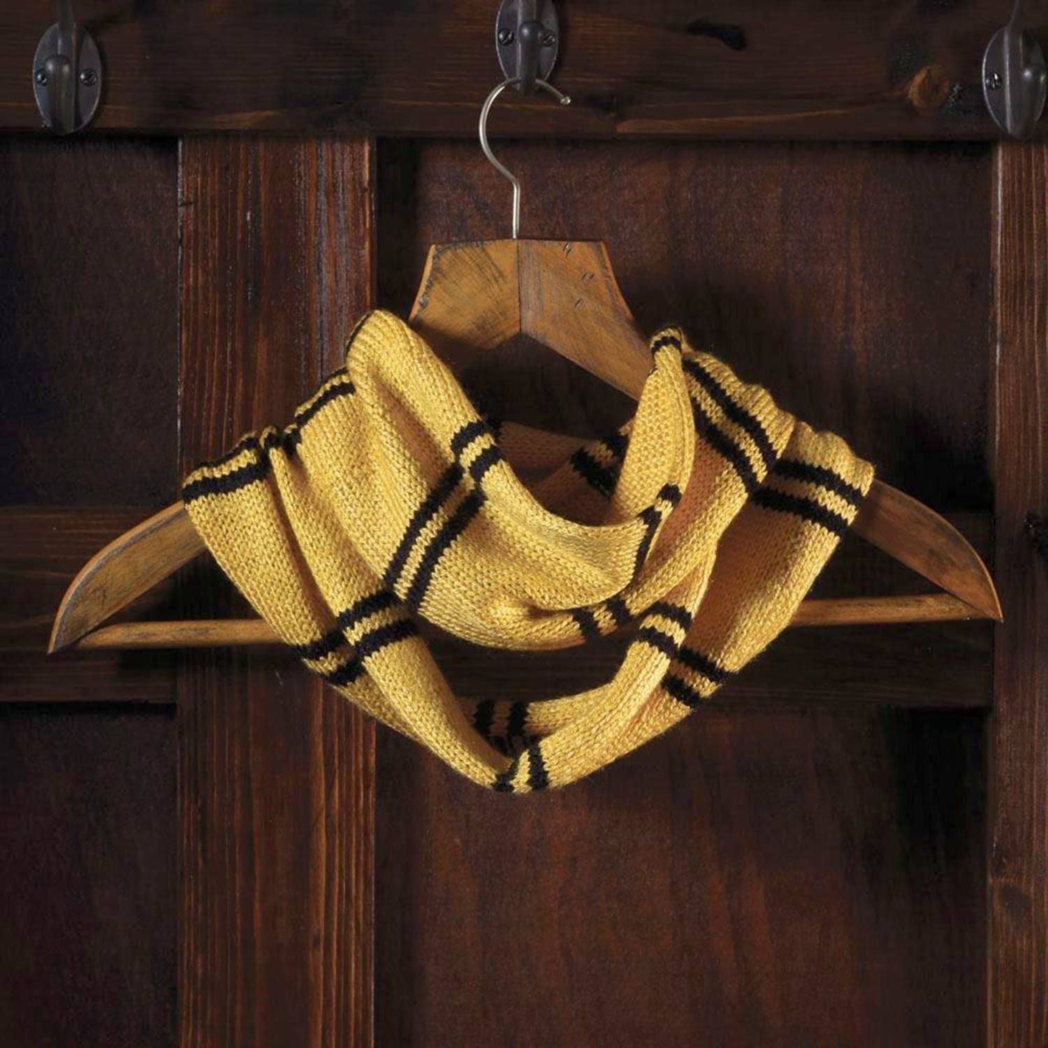 Harry Potter Hufflepuff Cowl Kit, product image 2